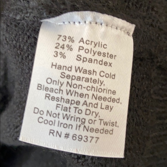 NWT Black Knit Sweater Cape Wendy Williams for HSN - Picture 8 of 8